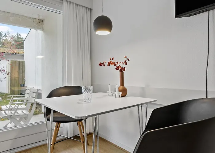 アパート Cozy In With Wifi Neksø